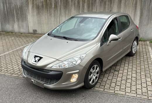 Peugeot 308 1.6 HDi Premium Pack FAP