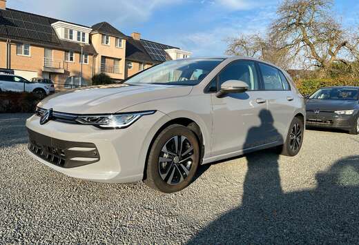 Volkswagen Golf 1.5 eTSI OPF DSG Life Face lift