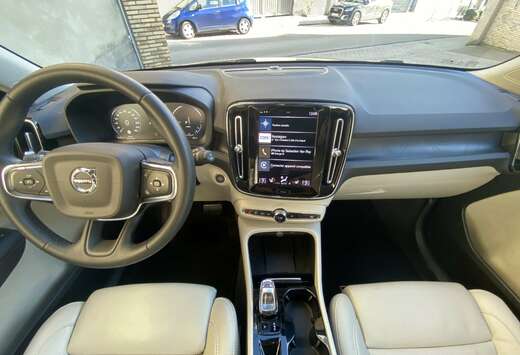 Volvo 1.5 T4 PHEV Plus Bright Design DCT