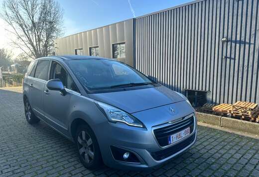 Peugeot 5008 1.2 PureTech