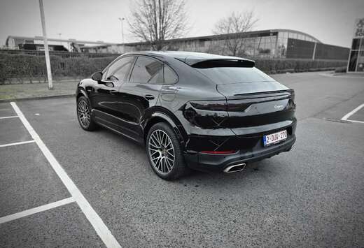 Porsche E-Hybrid Coupe Tiptronic S