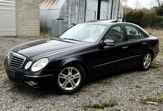 Mercedes-Benz E 220D BOITE AUTO PREMIER PROPIAIATIARE