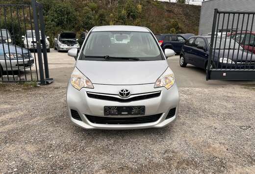 Toyota Verso S 1.4 D-4D Luna EXPORT OUT SIDE EUNION