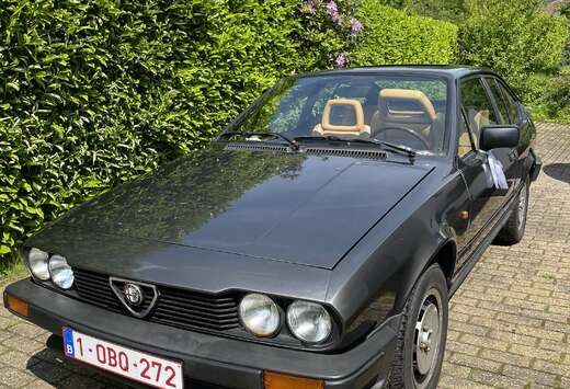 Alfa Romeo GTV