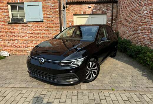 Volkswagen 1.0 eTSI // Camera // Navi // Carplay // G ...