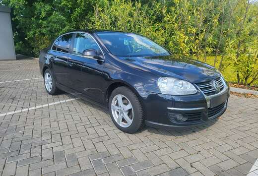 Volkswagen 1.6 TDi GPSAIRCOattache remorque