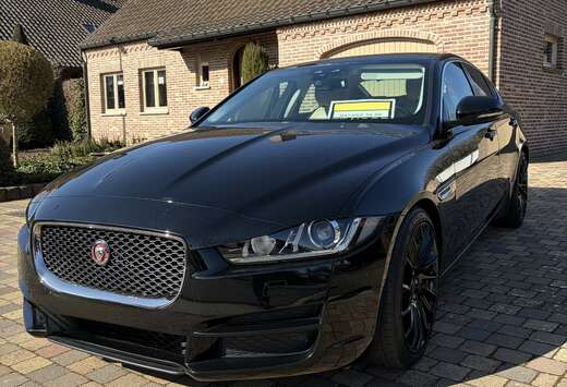 Jaguar 2.0 D E-Performance Pure