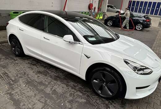 Tesla 44 kWh Standard Plus