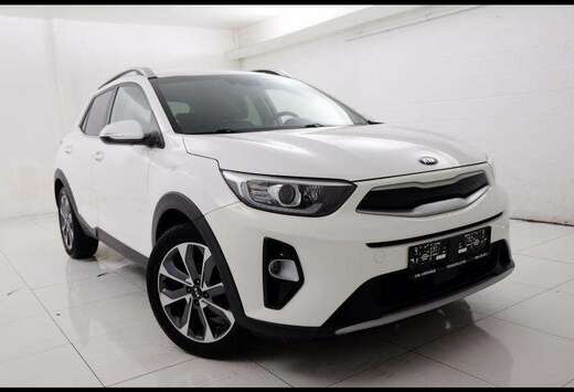Kia 1.0 120cv Blanc 03/18 84115km Clim GPS Bluetooth