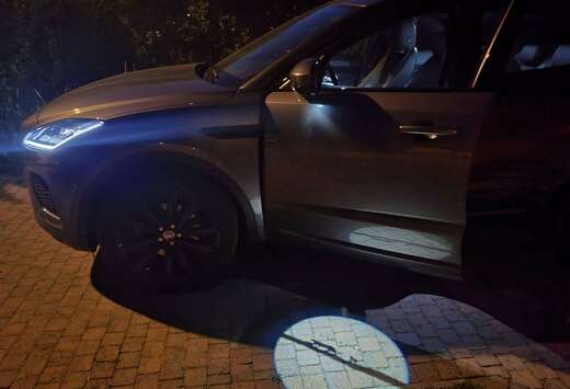 Jaguar E-Pace 2.0 D AWD R-Dynamic HSE - Full Option !