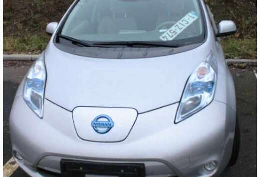 Nissan 24 kWh Leaf