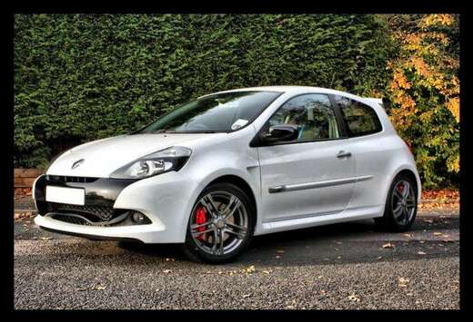 Renault Clio 2.0i Sport Cup