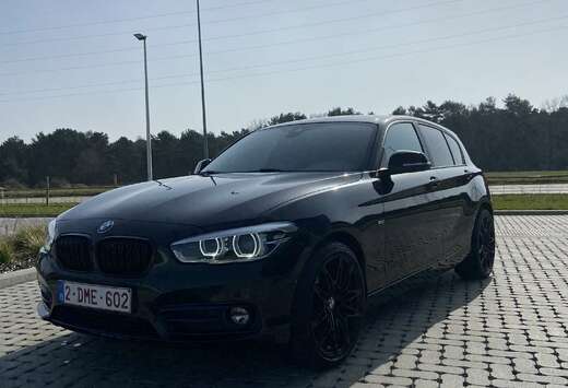 BMW BMW 118i Automaat 2017