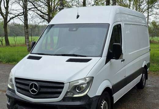 Mercedes-Benz 316 CDI (BlueTec)