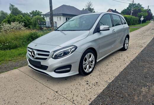 Mercedes-Benz 1.6i \