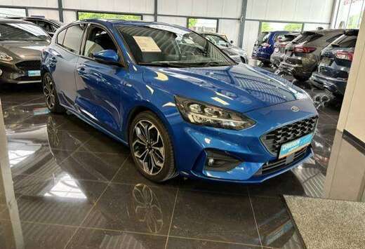 Ford Focus 1.0 EcoBoost ST-Line/Navigatie/1j gar(1)