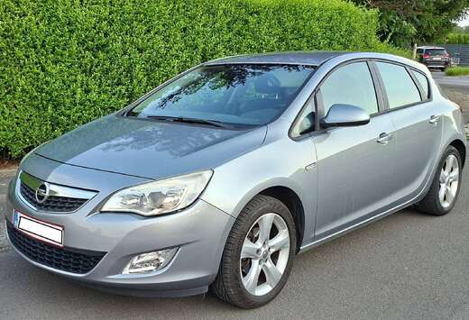 Opel Astra 1.3 CDTi ecoFLEX Enjoy DPF
