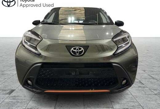 Toyota X Limited