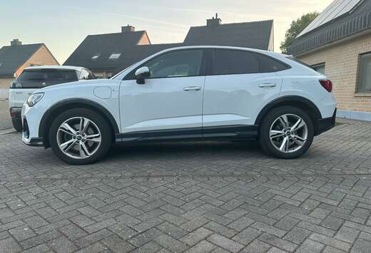 Audi Q3 45 TFSIe Sportback S tronicS line