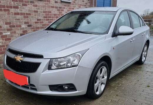 Chevrolet Cruze 1.8i LT