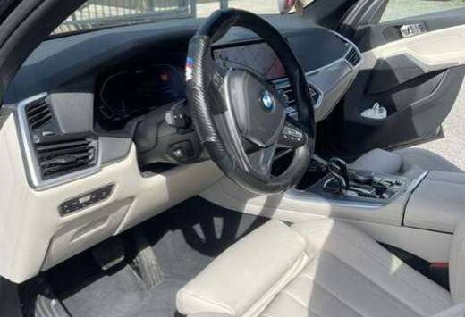 BMW X5 PHEV 3.0A xDrive45e
