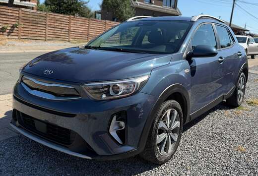 Kia Stonic 1.2i Must ISG 1er main