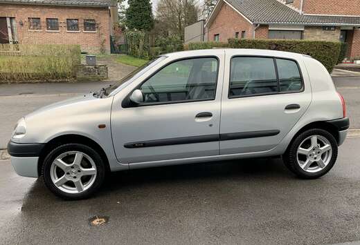 Renault 1.4i 16v RXE