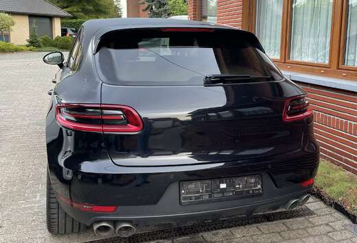 Porsche S 3.0 V6 Bi-Turbo PDK