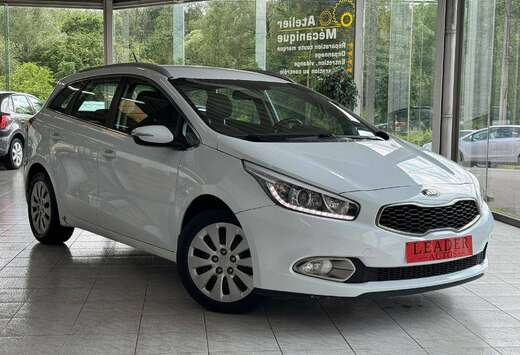 Kia 1.6 DIESEL 128CV - AUTOMATIQUE - AIRCO - EURO 5