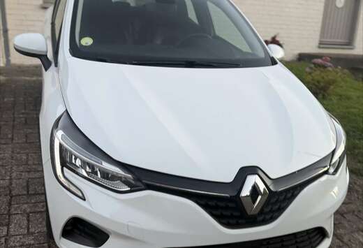 Renault 1.5 Blue dCi prête à immatriculer