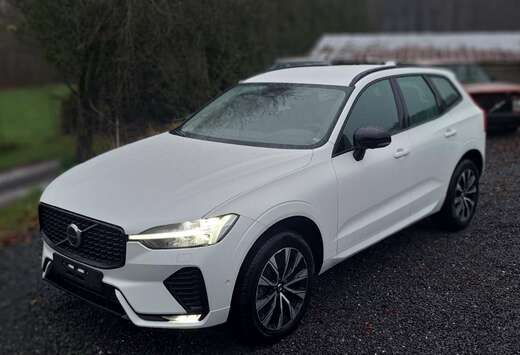 Volvo XC60 2.0 B4 MHEV Plus Dark