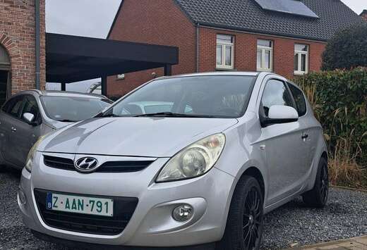 Hyundai 1.2i Comfort MY2011