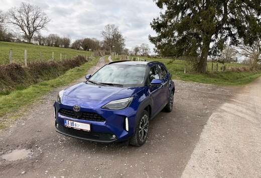 Toyota Hybrid 1.5 VVT-i 130 Elegant + Luxury Pack