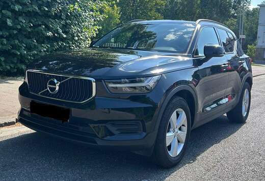 Volvo XC40 1.5 T2 Momentum Core