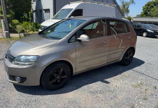 Volkswagen 1.2 TSI Highline DSG,Airco,N.a.v..