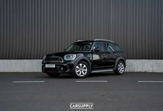 MINI Cooper SE ALL4 PHEV Hybrid- Camera - Apple Carpl ...