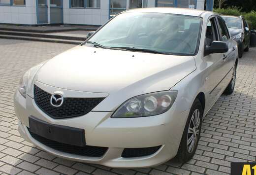Mazda 1.3i  Stadswagen  Radio  12m garantie  Benzine