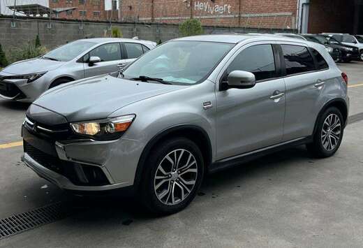 Mitsubishi 4WD-ONLY FOR EXPORT OUT OF EUROPE