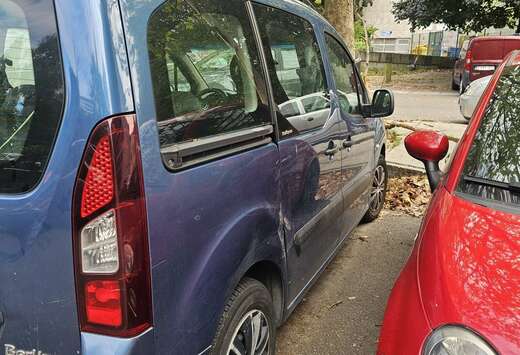 Citroen 9n1.6 HDi Attraction