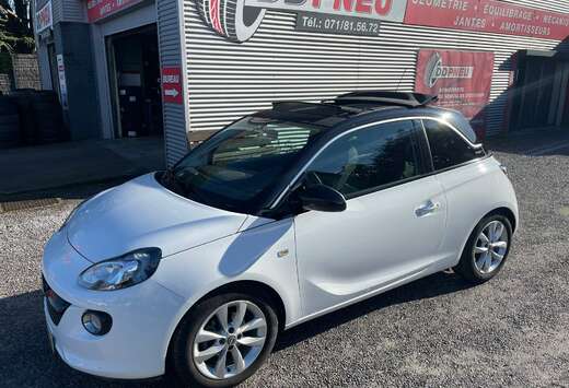 Opel 1.2 unlimited gps clim toit pano