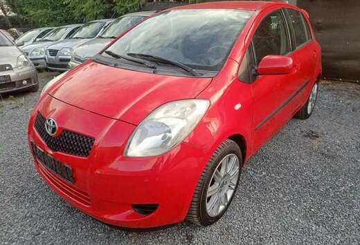 Toyota Yaris 1.3 climatisé 40000 km