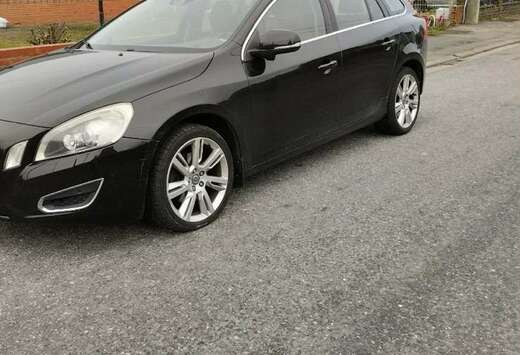 Volvo V60 2.0 D3 Summum Start/Stop