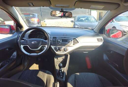 Kia Picanto 1.2 Fifa World Cup Edition