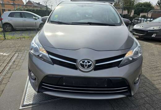 Toyota Verso 1.6 D-4D Skyview 5pl.