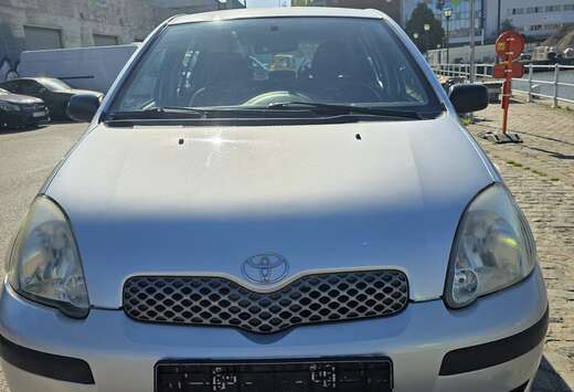 Toyota 1.3i VVT-i 16v Linea Luna