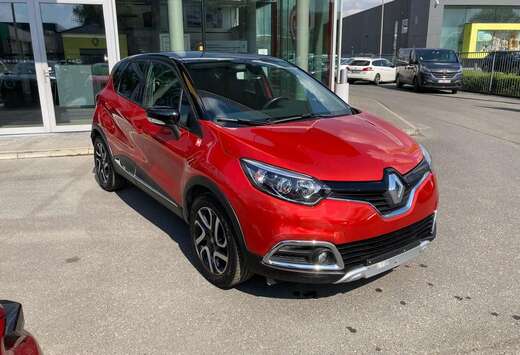 Renault TCe HELLY HANSEN 120 EDC