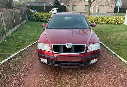 Skoda Octavia 1.6 Combi Tour