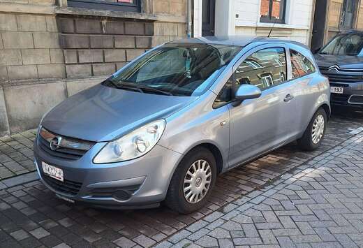 Opel Corsa 1.2i Essentia