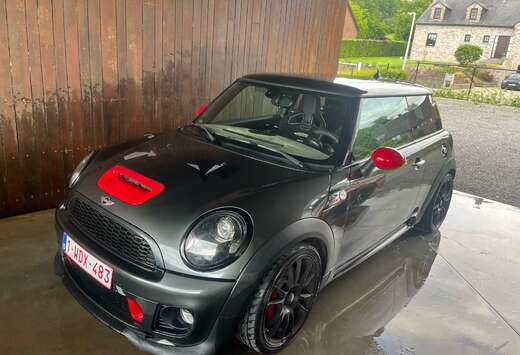 MINI 1.6i JCW