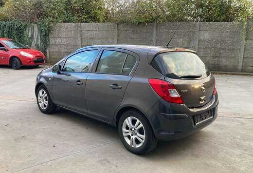Opel 1.4 benzine 2012 met 119000km*GPS*GARANTIE*EURO  ...